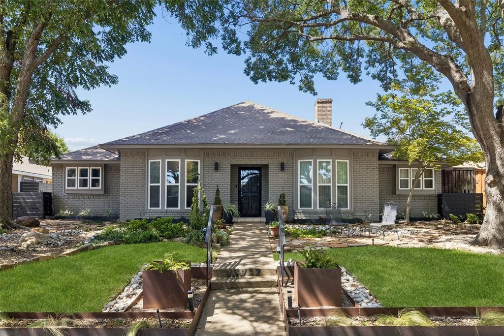 13121 Halwin Circle, Dallas