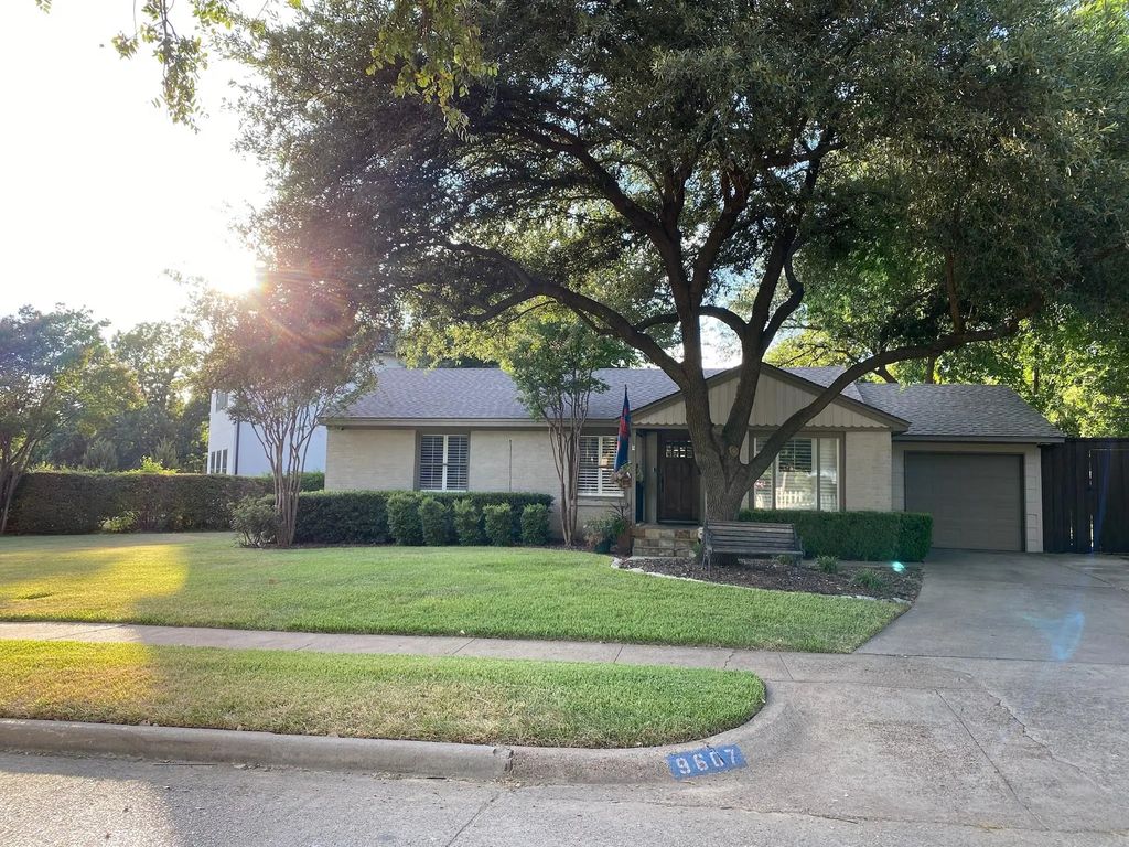 9607 Lakemont Drive, Dallas