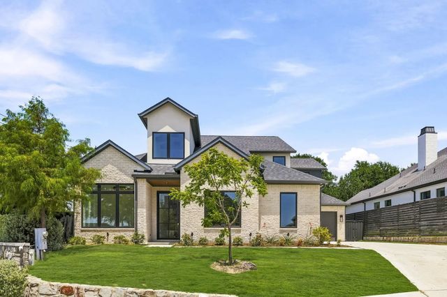 1222 Whisper Rock Drive, Rockwall