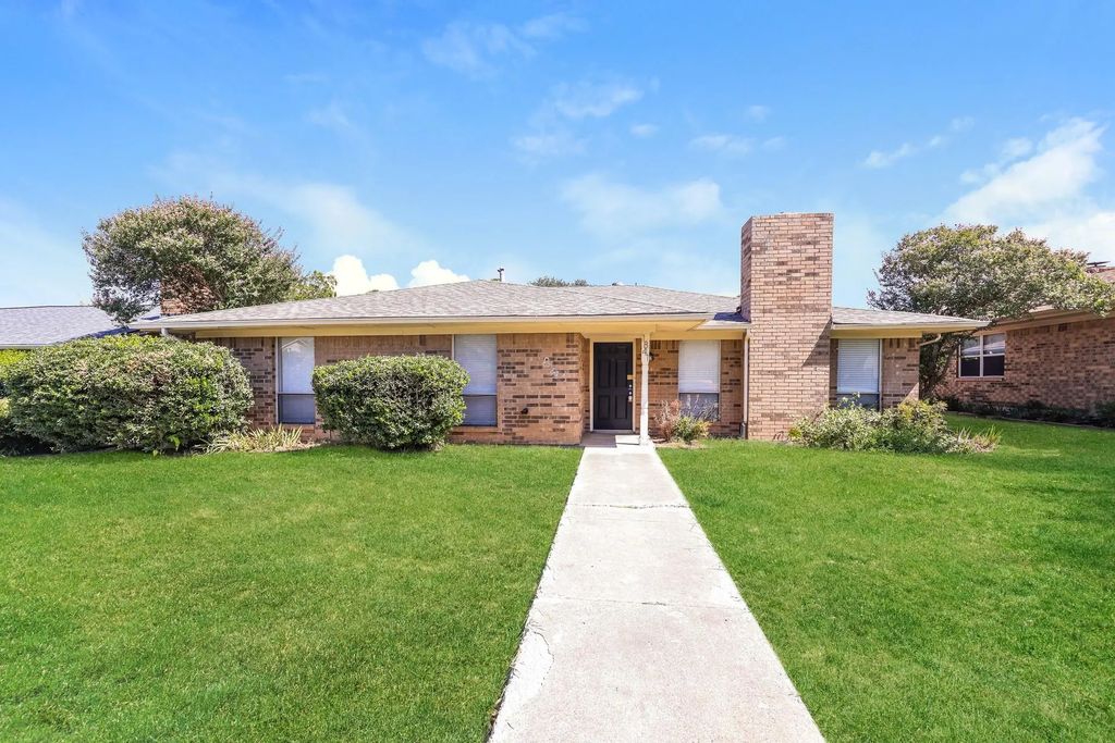 1841 College Parkway, Lewisville