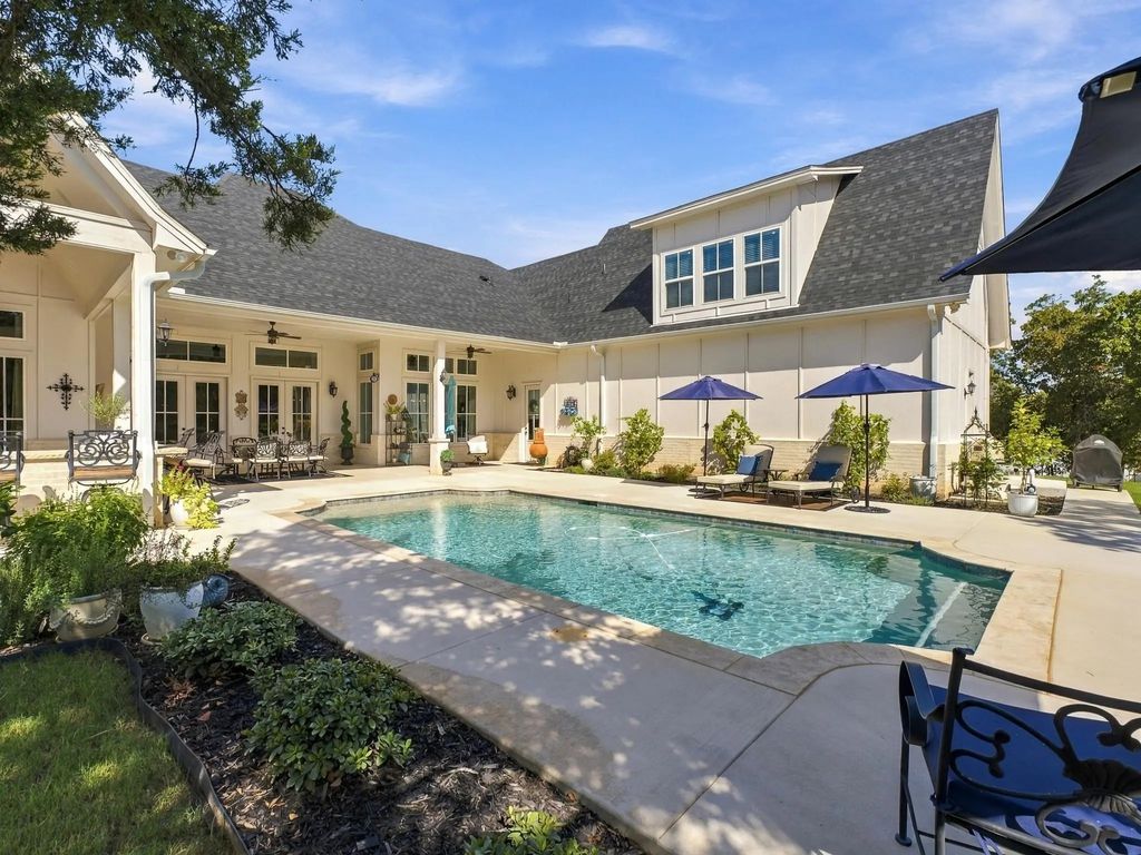 330 Rolling Bend Road, Alvord