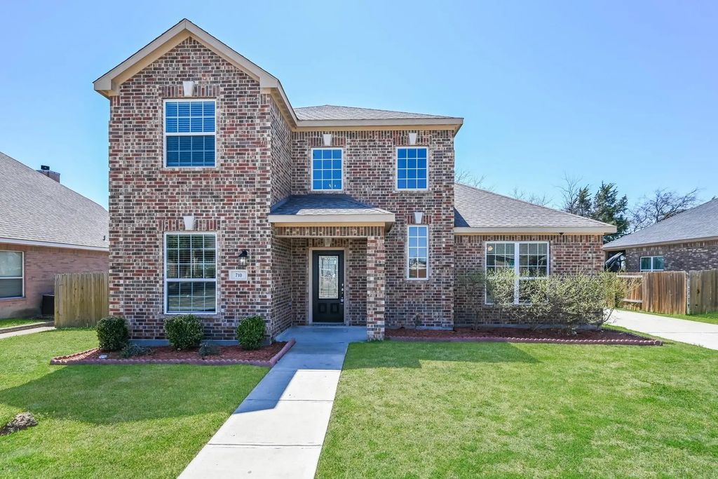 710 Shady Meadow Lane, Glenn Heights