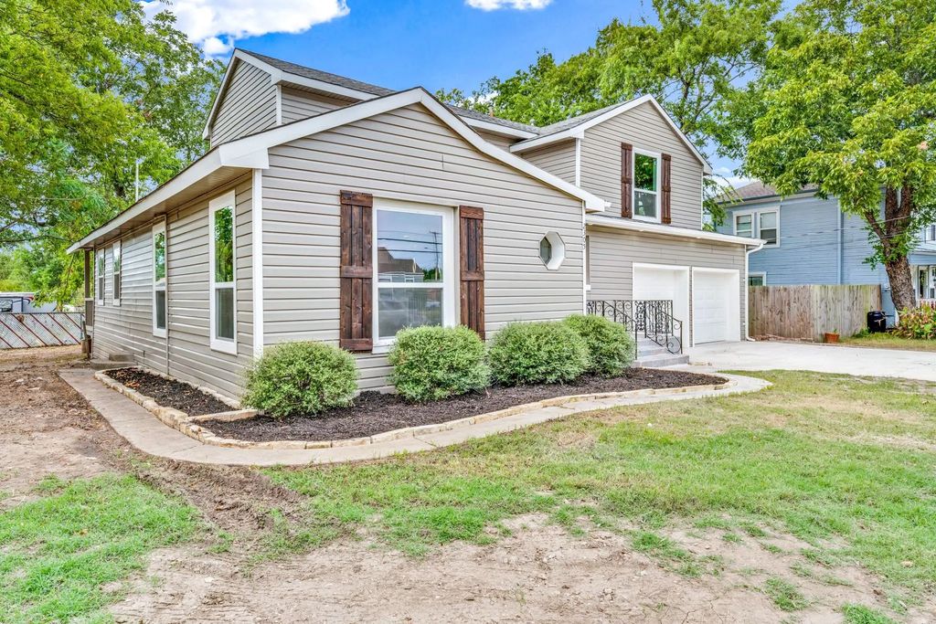 2305 Stanford Street, Greenville