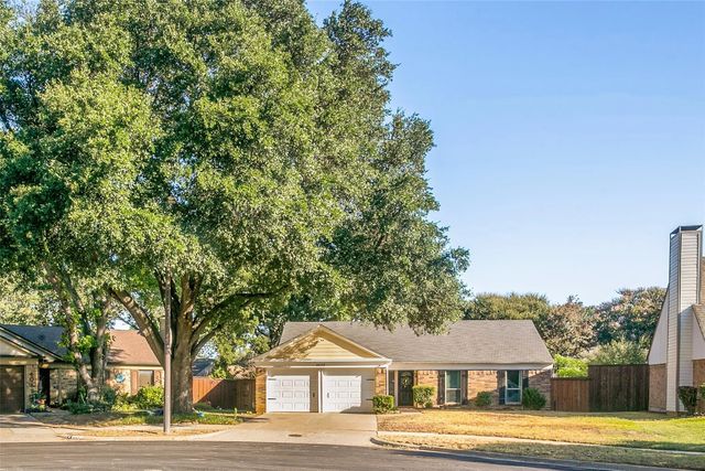 4023 Willow Run, Flower Mound