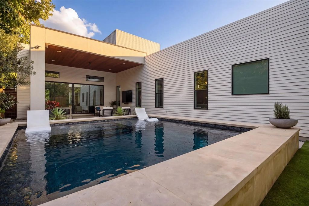 424 Cameron Avenue, Dallas