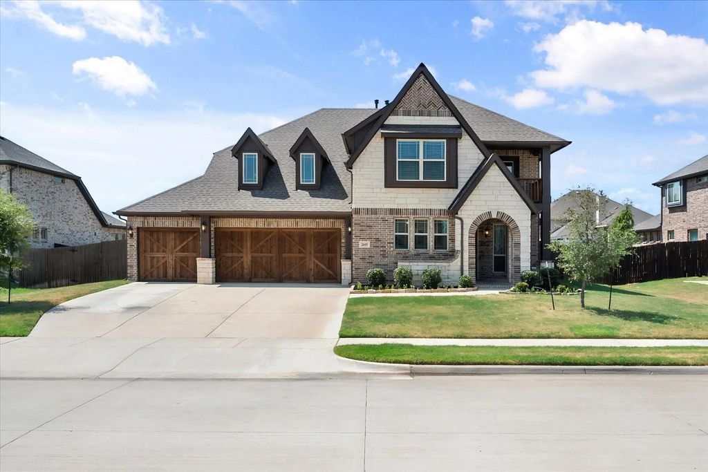 2605 Dylan Lane, Mansfield
