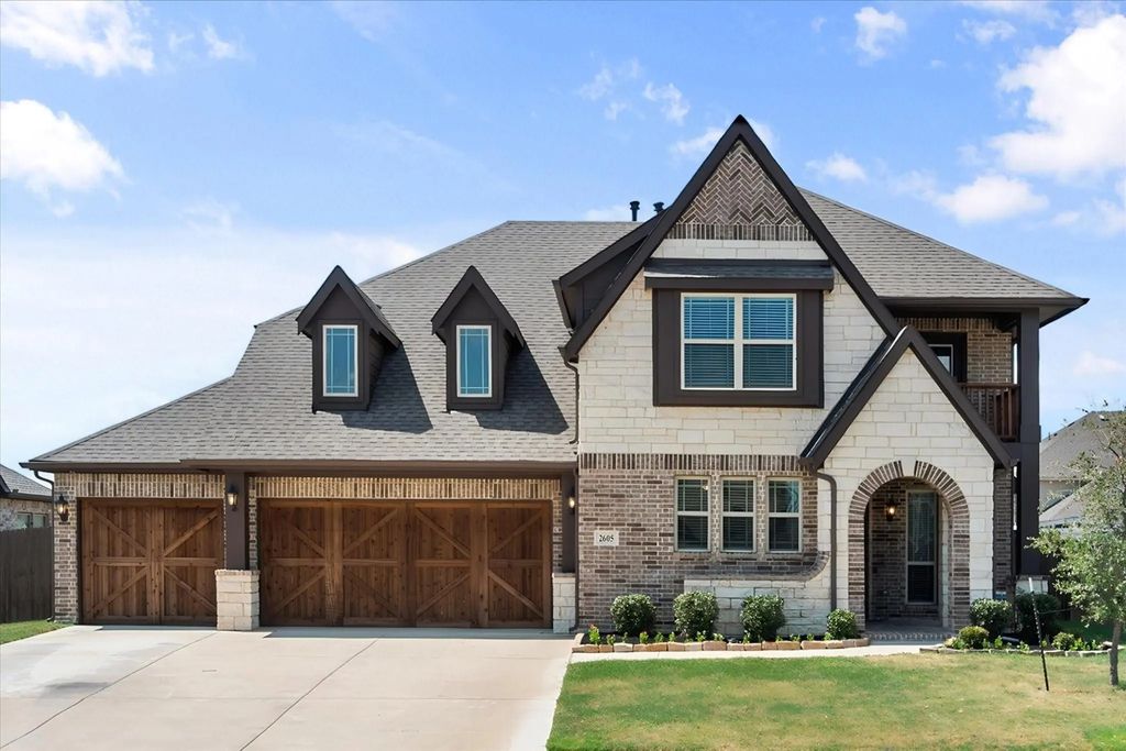 2605 Dylan Lane, Mansfield