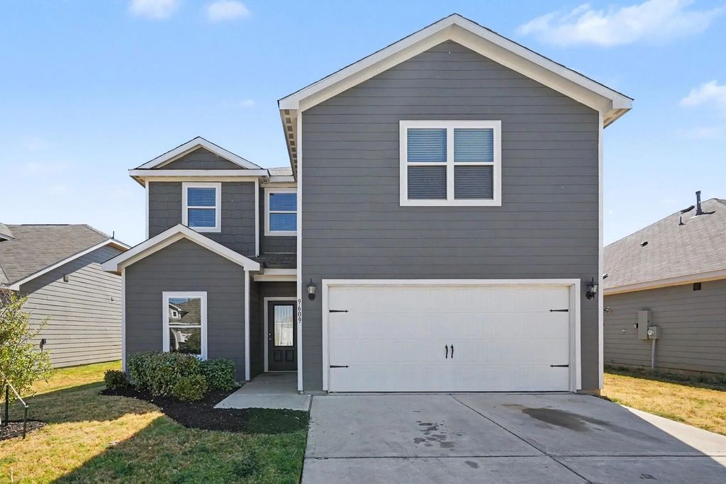 9609 Teton Vista Drive, Fort Worth