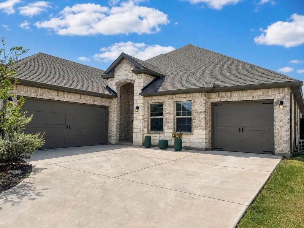 1017 Greencove Drive, Midlothian