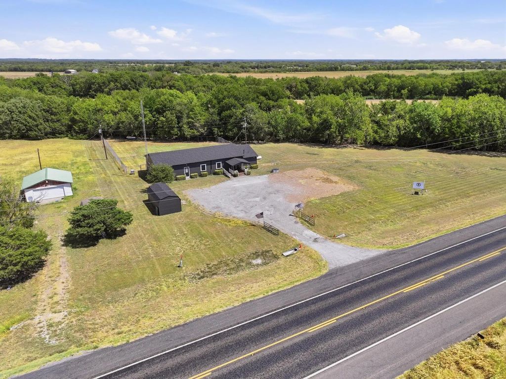 11540 Us Highway 69, Whitewright