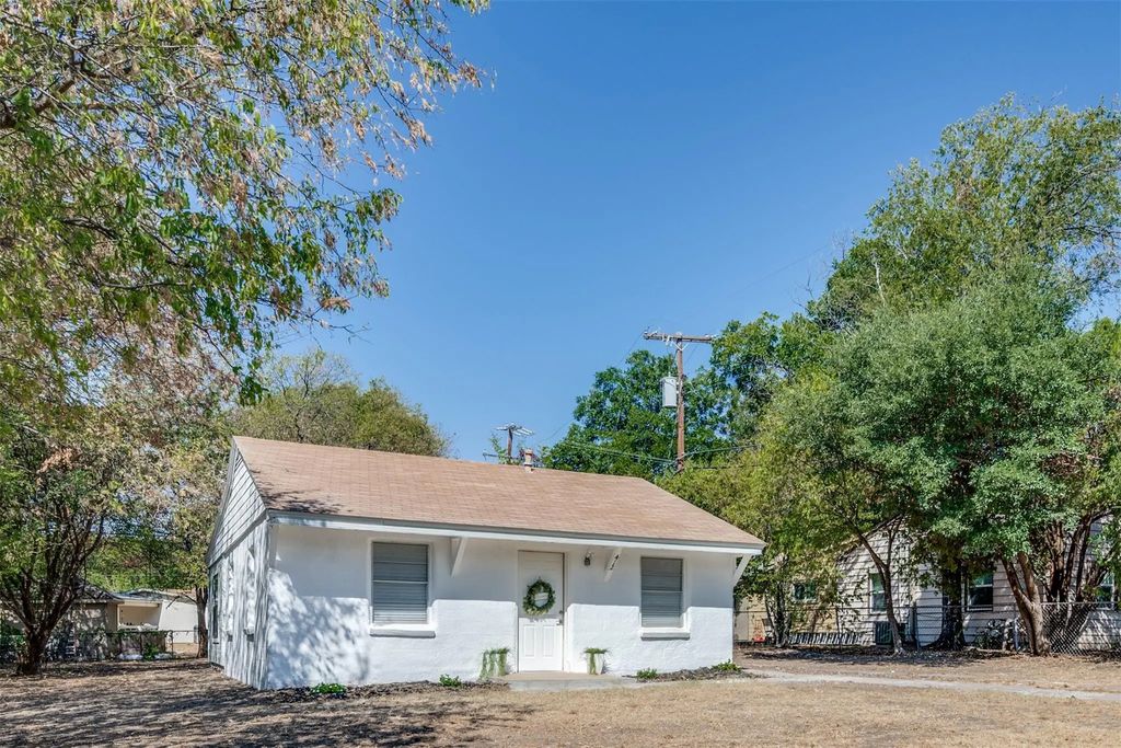 412 S Redford Lane, White Settlement