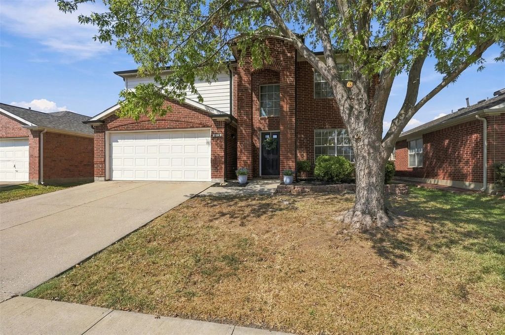 303 Charleston Drive, Wylie