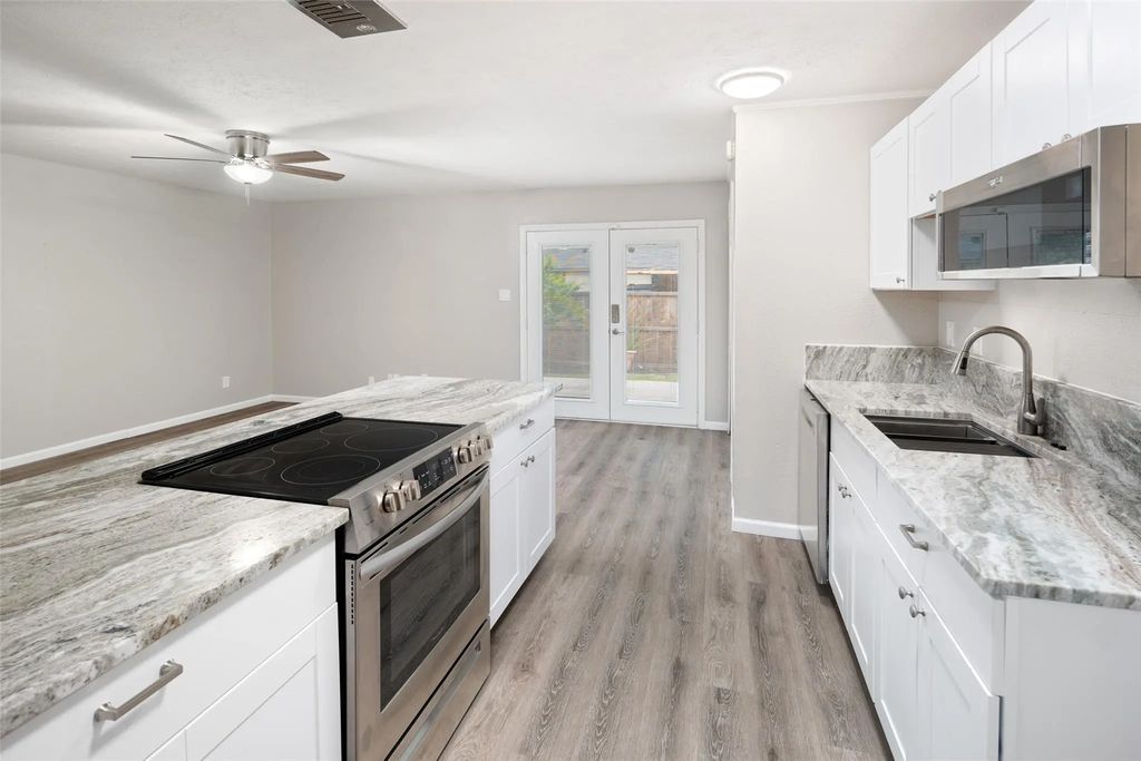 809 Sunny Slope Drive, Allen