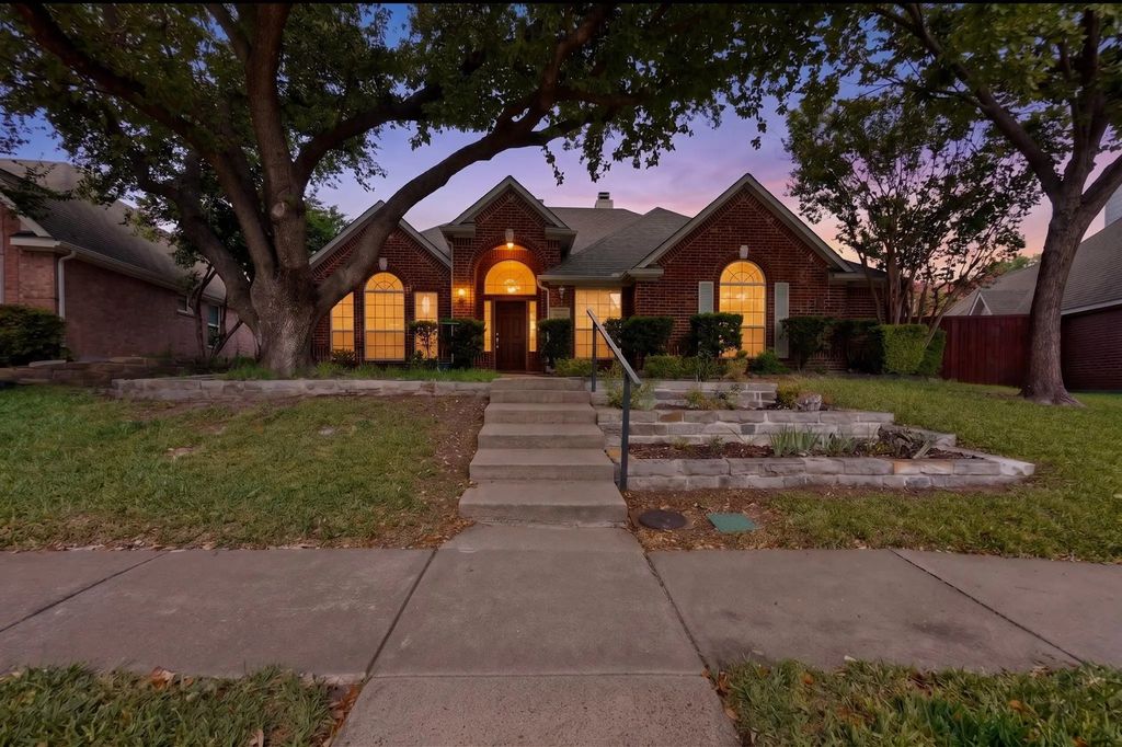 304 Belvedere Drive, Allen