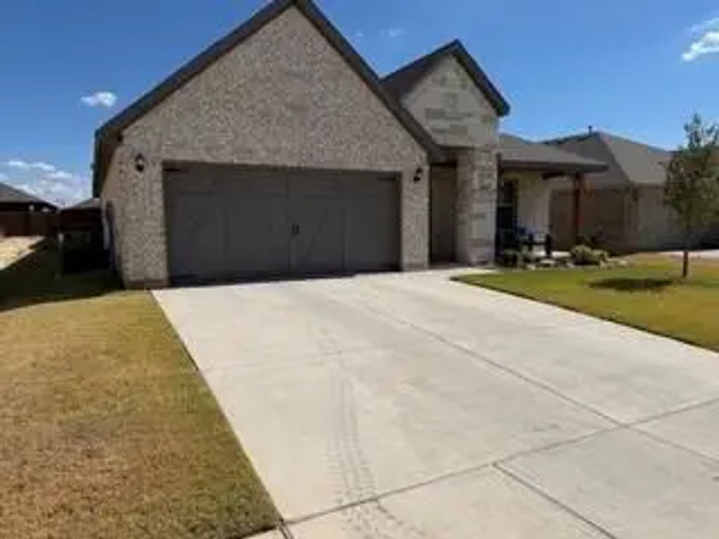 1909 Chippewa Drive, Cleburne