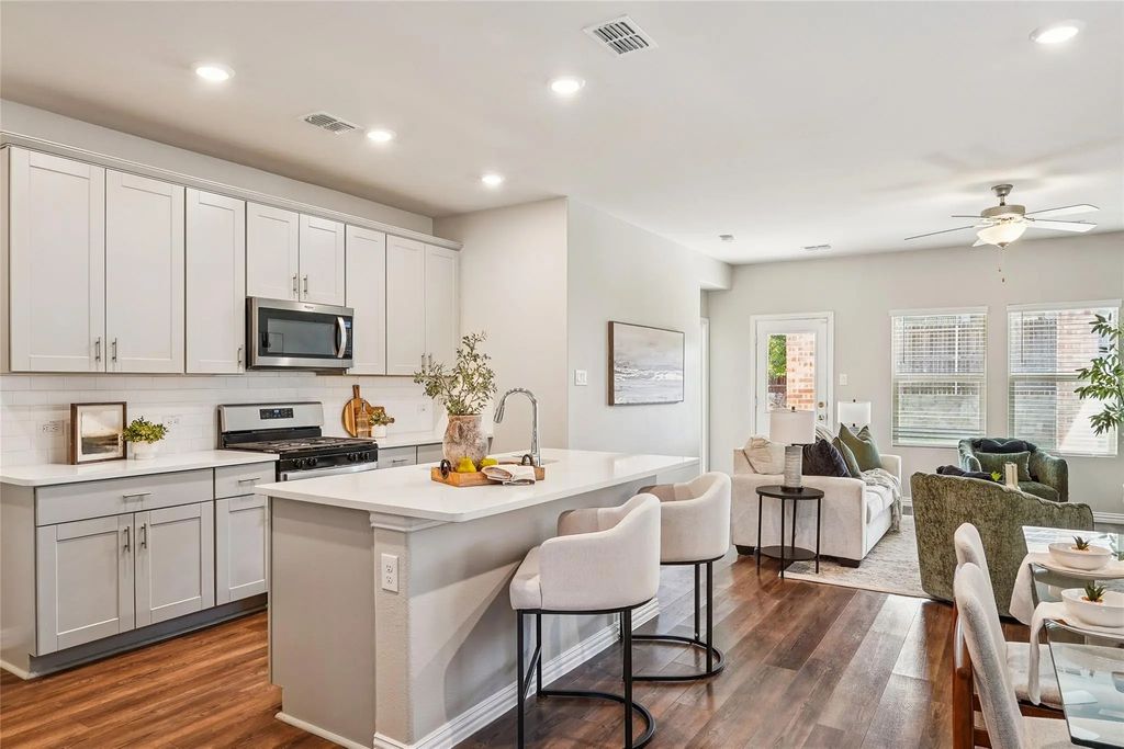 4925 Westhill Drive, Princeton