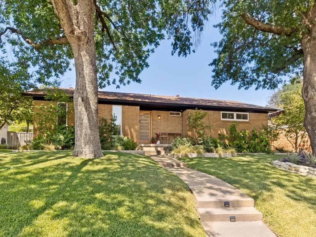 5915 Canterview Drive, Dallas