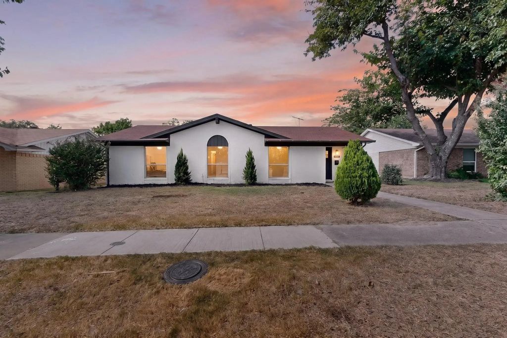 11231 Pelican Drive, Dallas