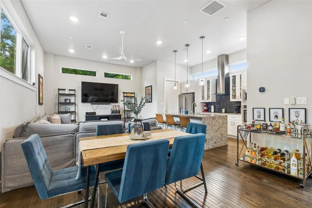 5914 Lindell Avenue 400, Dallas