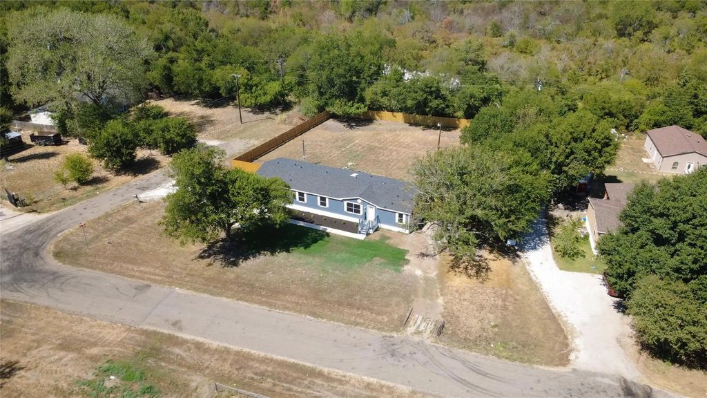701 Lazy Springs Drive, Red Oak