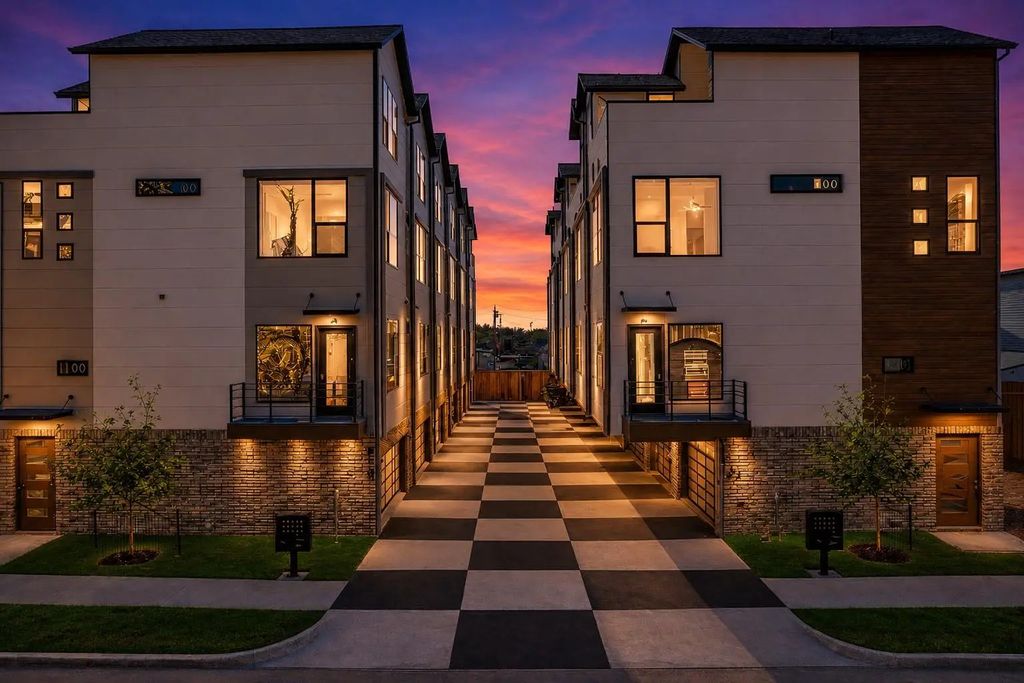 708 W 10th Street 104, Dallas