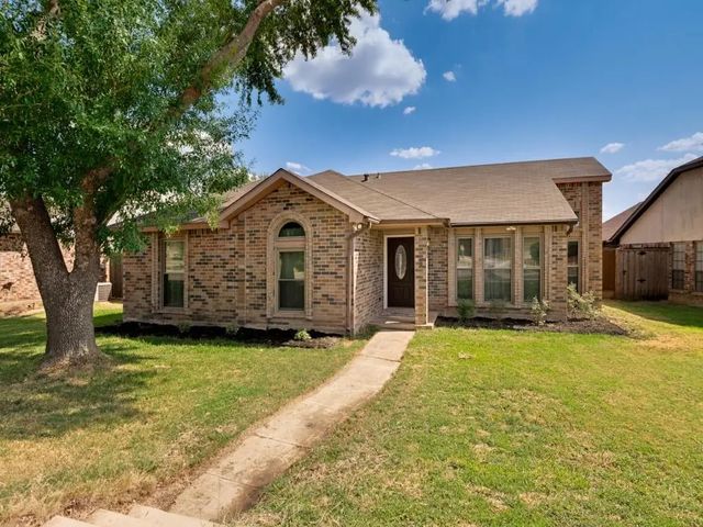 4505 Queen Circle, The Colony