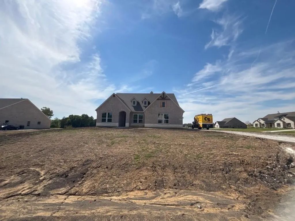 701 Deer Dale Court, Van Alstyne