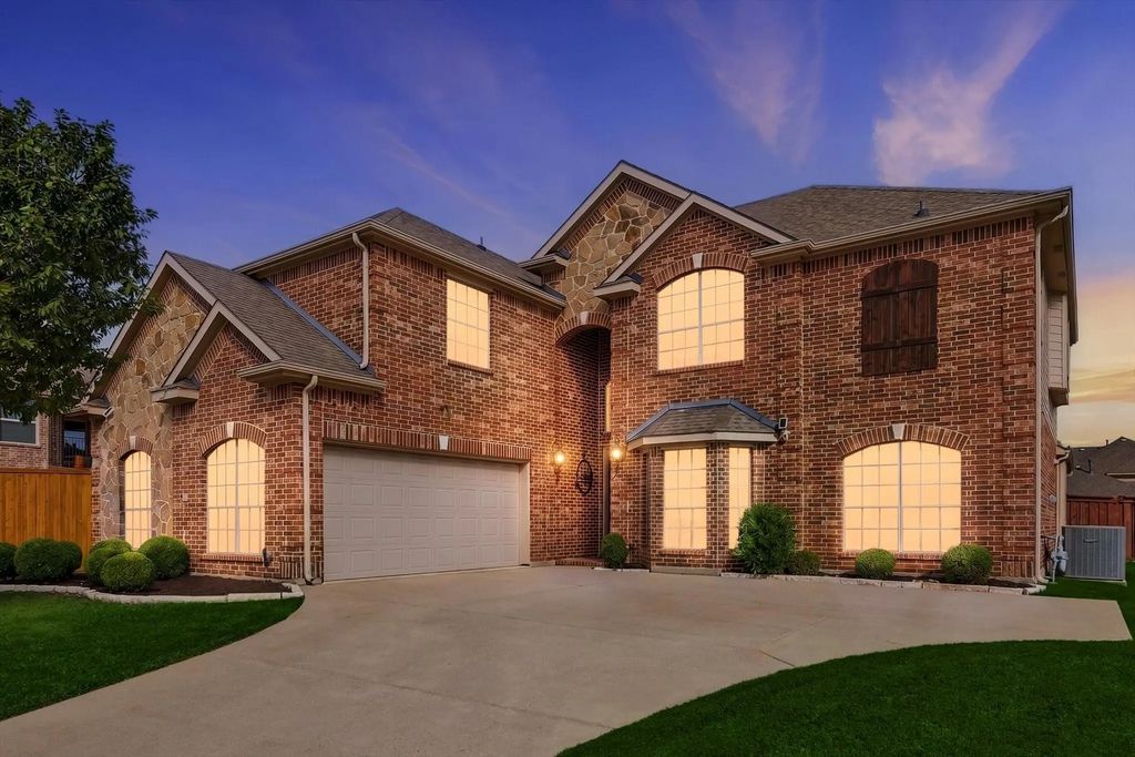 2912 Alta, Grand Prairie
