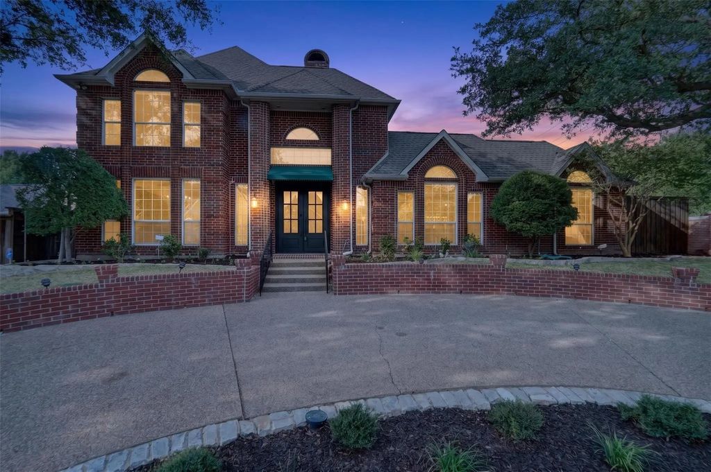 18003 Benchmark Drive, Dallas