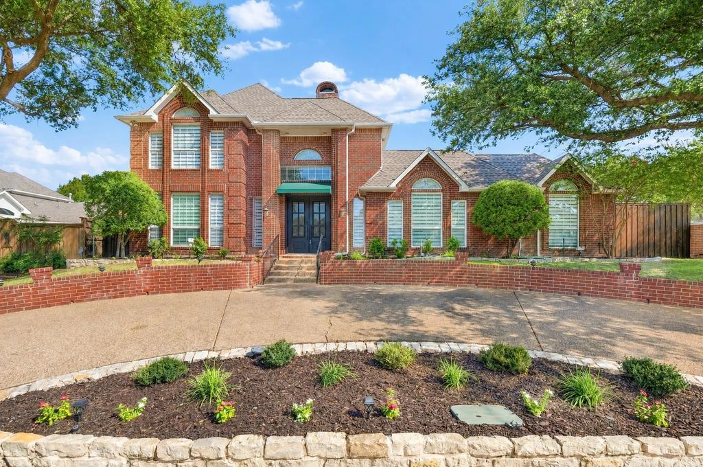 18003 Benchmark Drive, Dallas