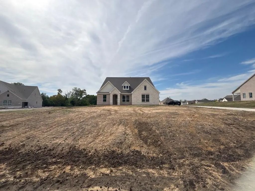 703 Deer Dale Court, Van Alstyne