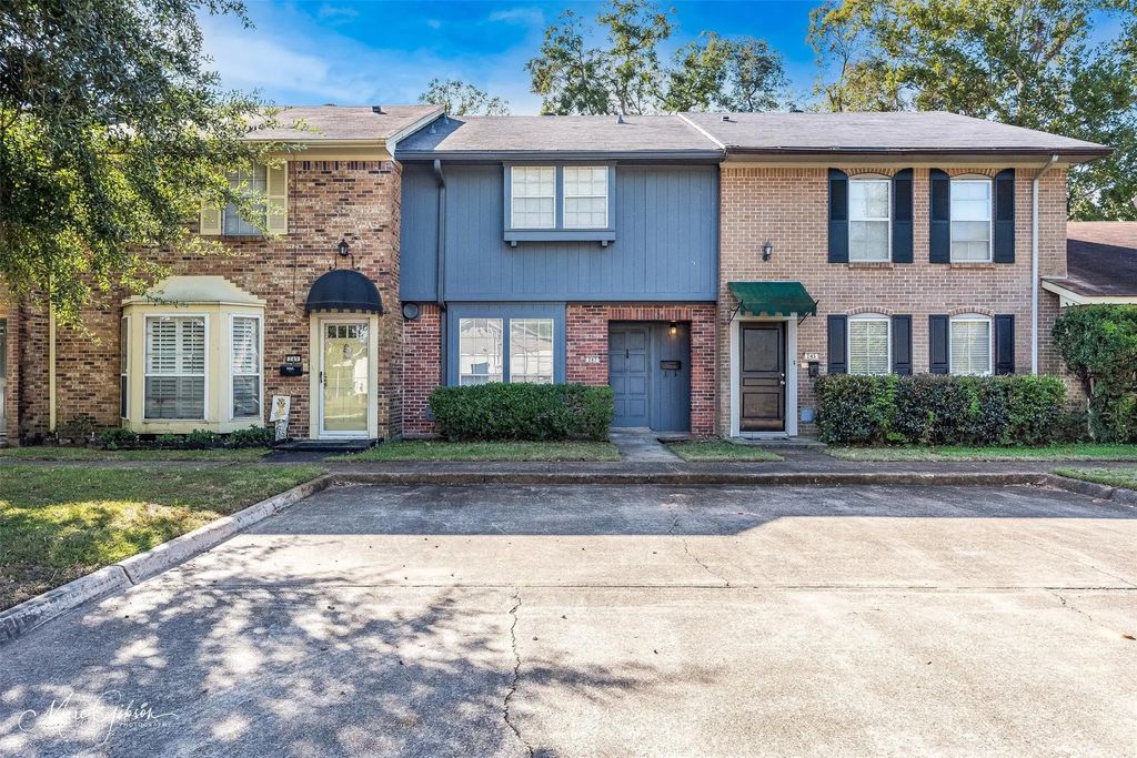 247 E Stephenson Street, Shreveport