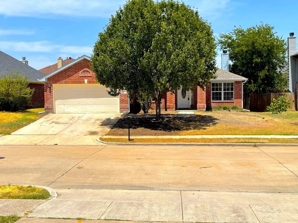 315 Pointer Place, Arlington