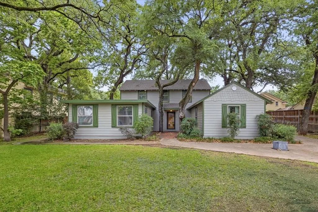 401 N Bailey Avenue, Fort Worth