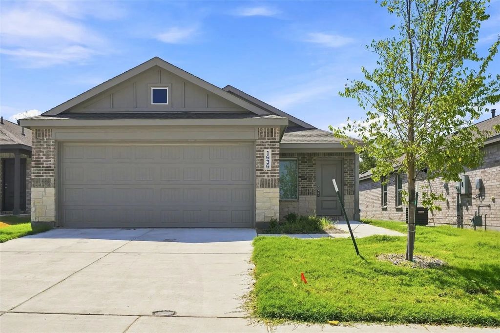 1636 Elliott Road, Howe