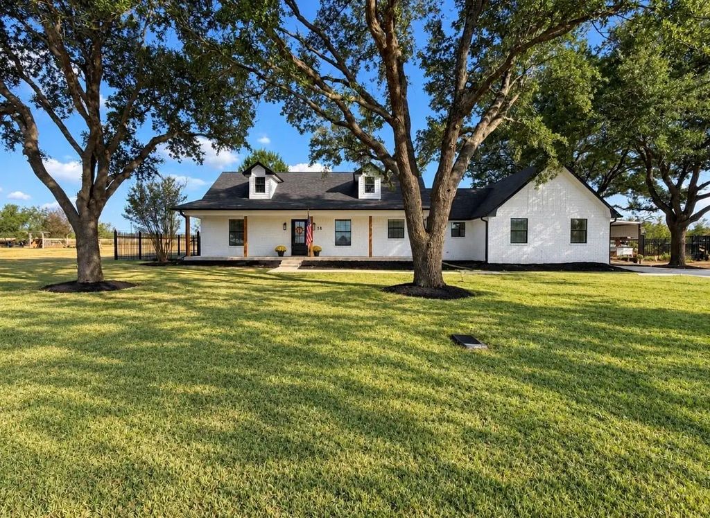 5812 Priscilla Lane, Kaufman