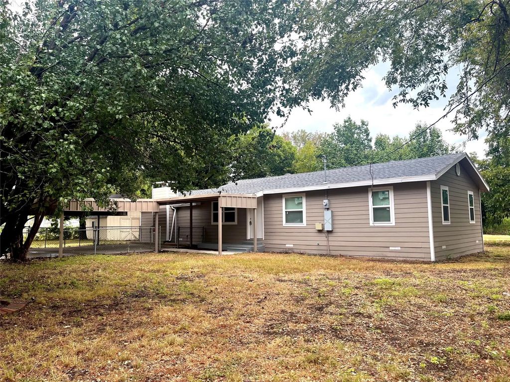 1210 Troy Road, Wylie