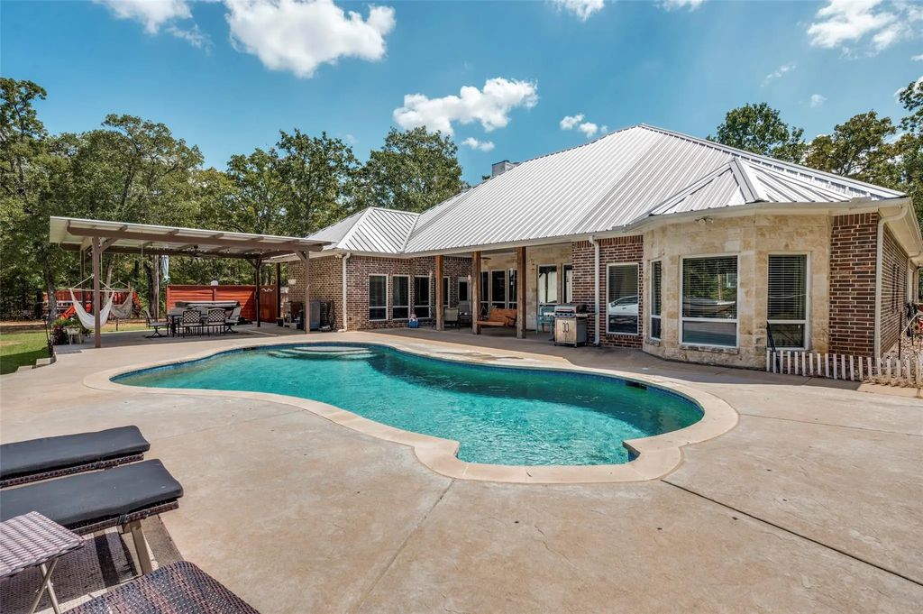 30971 Fm 85, Kemp