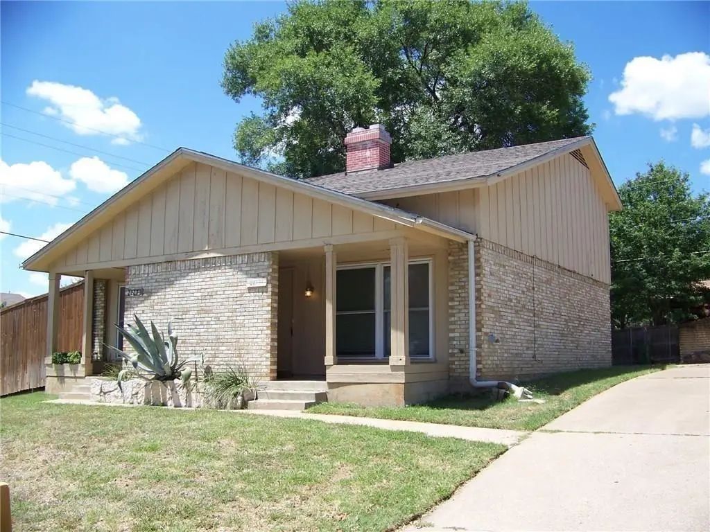 2223 Viewtop Lane A, Arlington