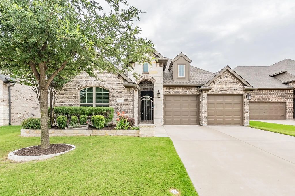 612 Rawlins Lane, Fort Worth
