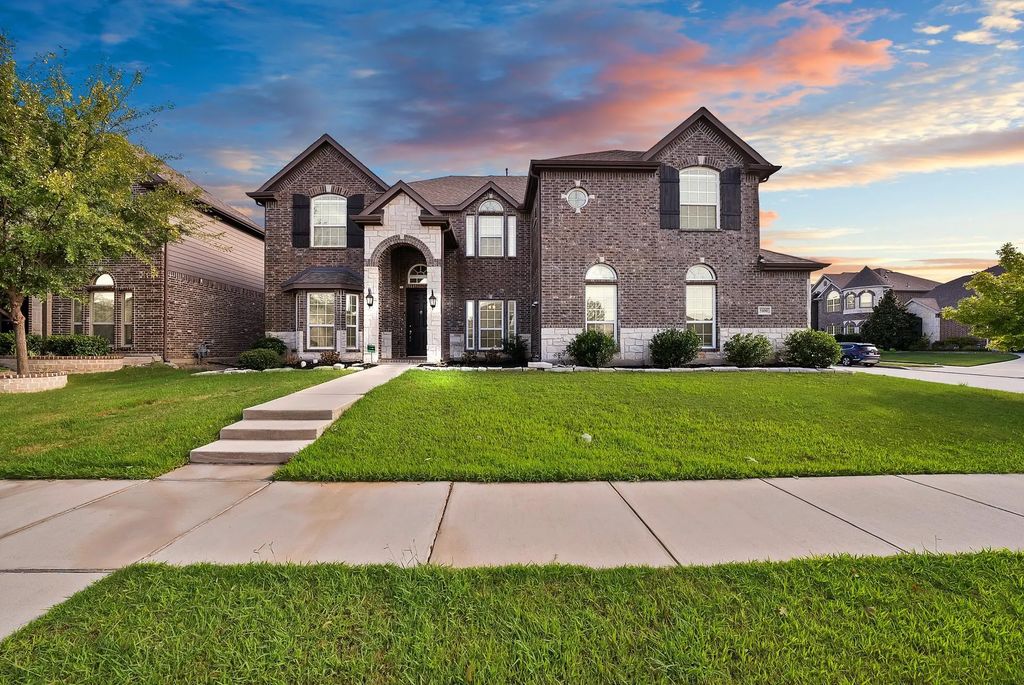 5100 Windstone Drive, Fort Worth