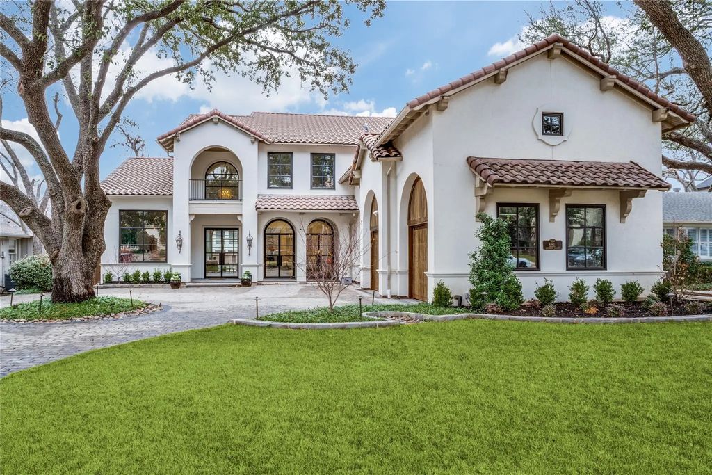 6811 Aberdeen Avenue, Dallas