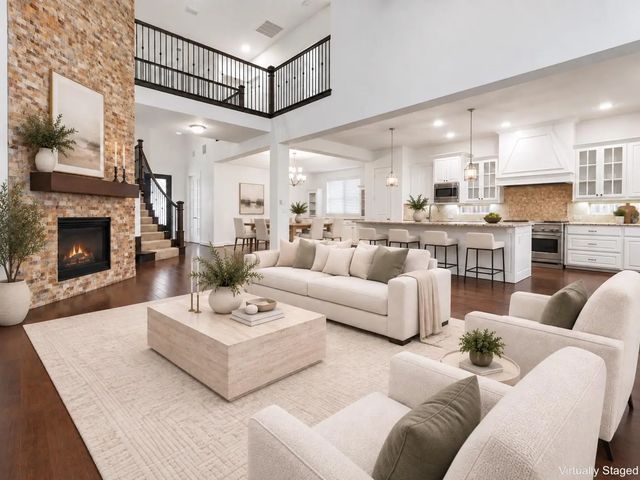 1009 Peacock Boulevard, Carrollton