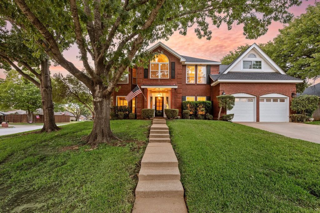 510 Anthony Drive, Euless