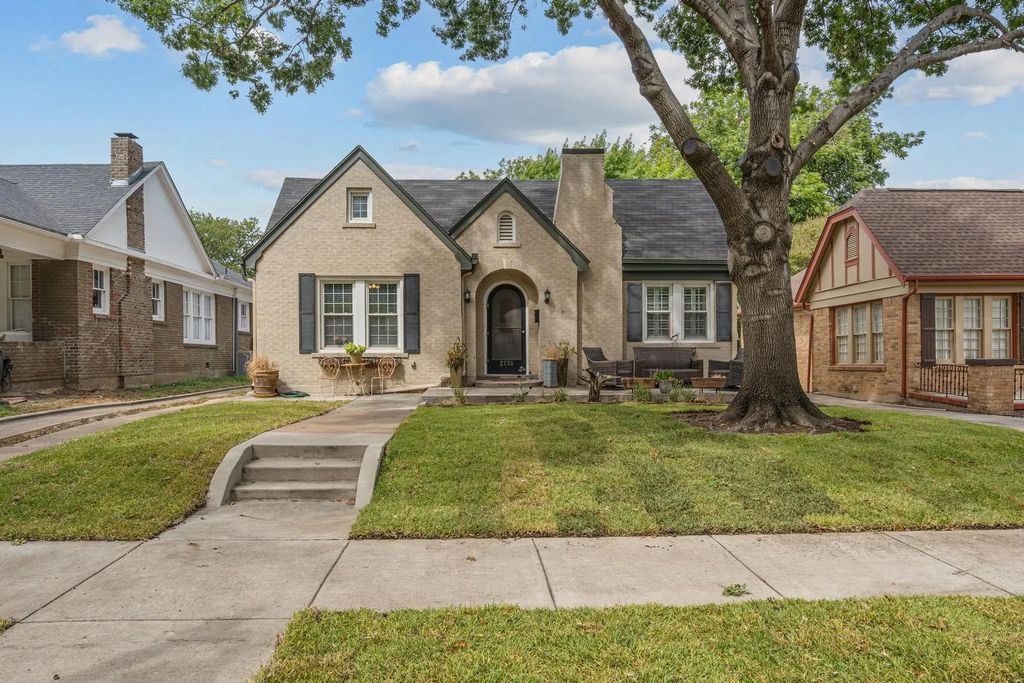 2736 Willing Avenue, Fort Worth