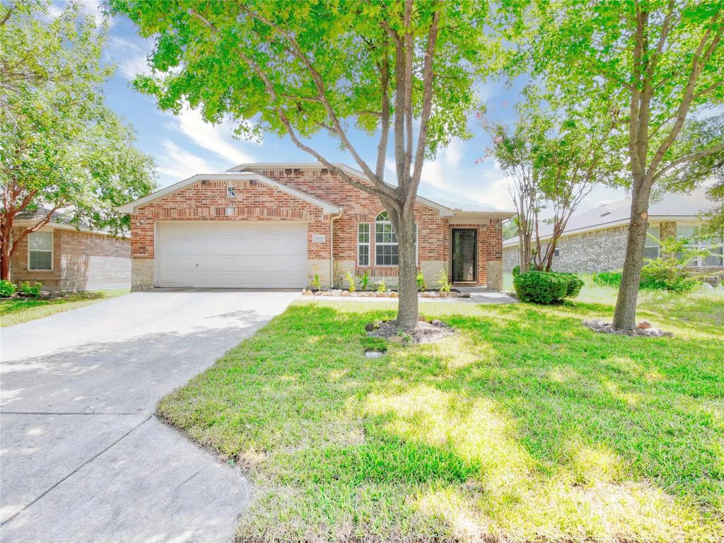 6925 Red Bluff Drive, McKinney