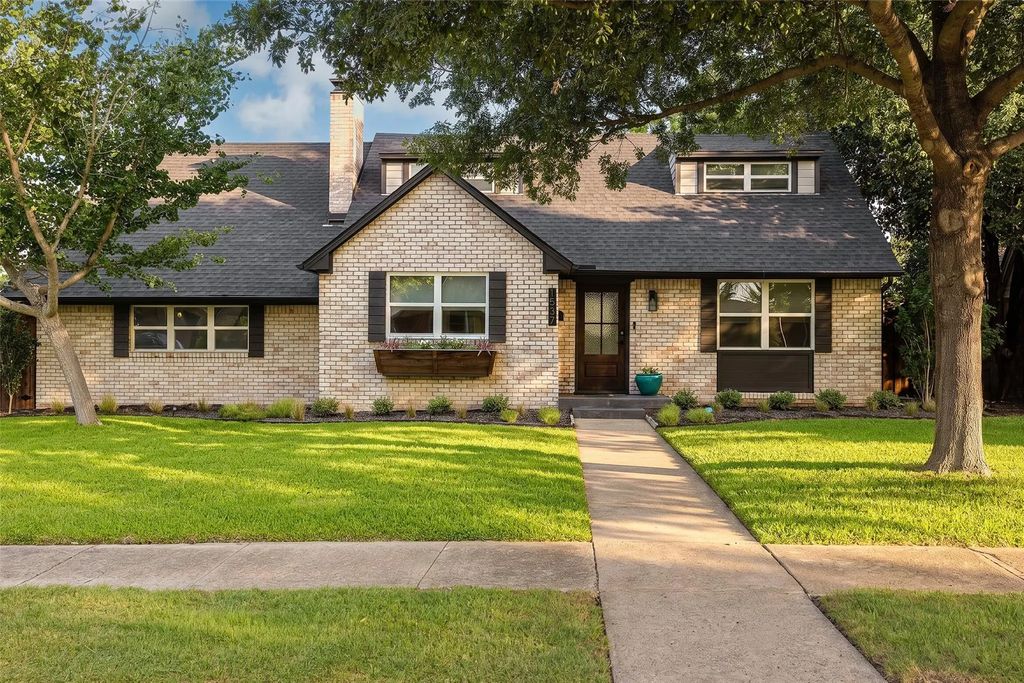 1537 Mapleton Drive, Dallas