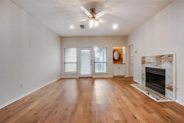 510 Norwood Place 9, Arlington
