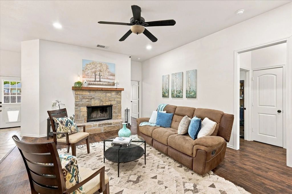 236 Firefly Drive, Springtown