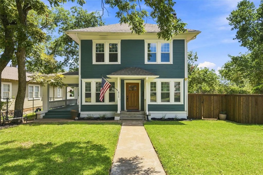 2716 Sanger Avenue, Waco